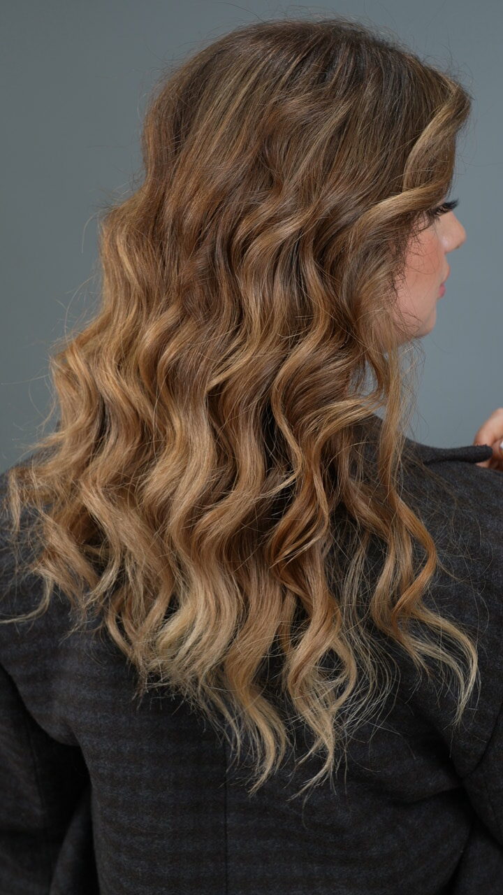 tecnica mista AirTouch e Catonatura – capelli medio grossi e porosi – SFUMATURA