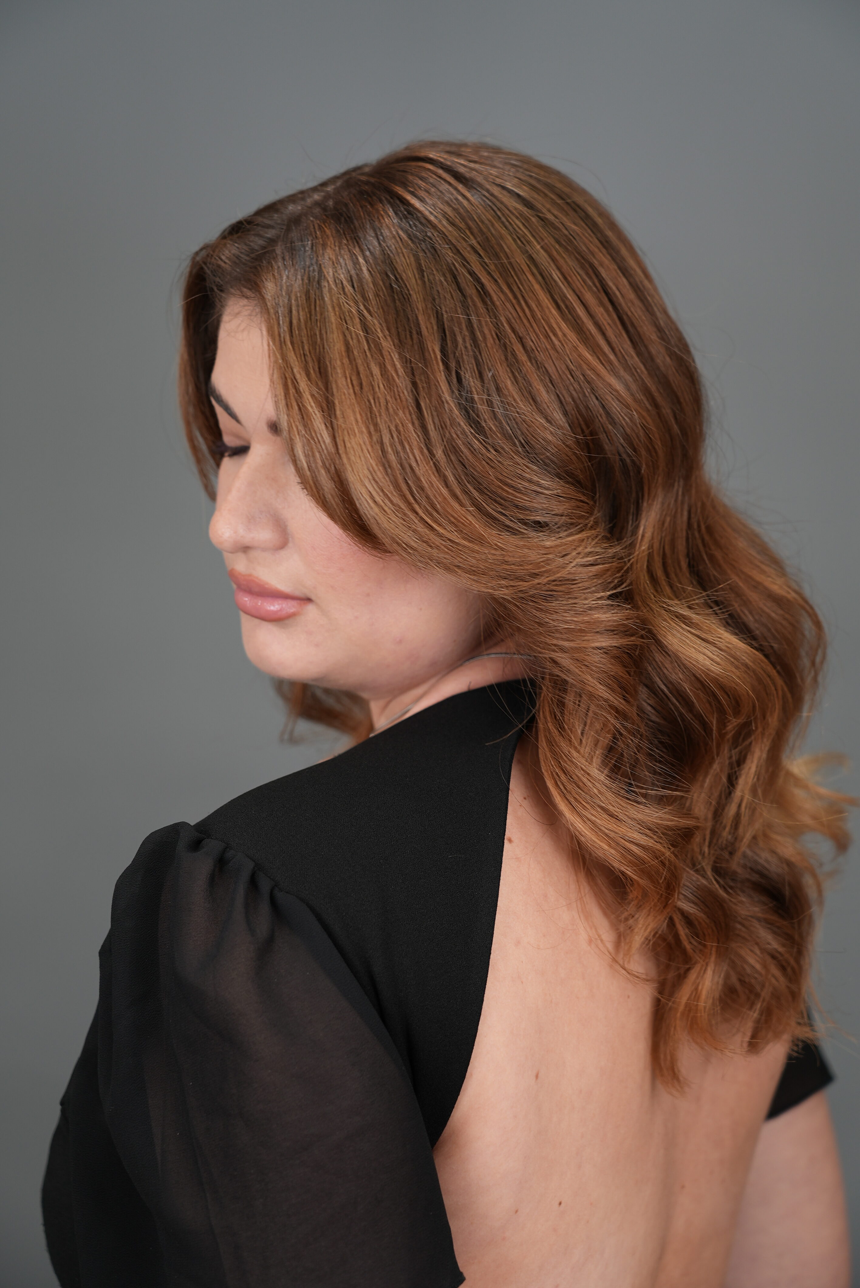 tecnica mista AirTouch e Catonatura – capelli medio grossi e porosi – SFUMATURA